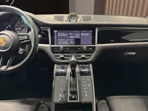 PORSCHE Macan S PDK
