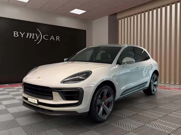PORSCHE Macan S PDK