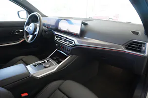 BMW 320d xDrive 48V Touring Steptronic M Sport