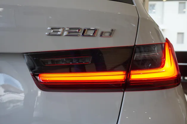 BMW 320d xDrive 48V Touring Steptronic M Sport