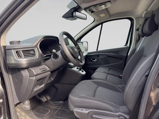 RENAULT Trafic Blue dCi 170 Grand Passenger Techno EDC