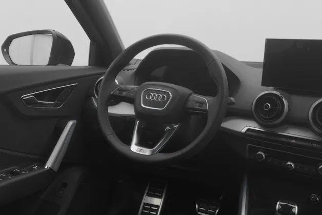 AUDI Q2 40 TFSI advanced Attraction quattro S-tronic