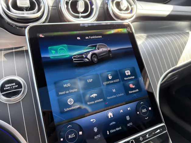 MERCEDES-BENZ GLC 400 e 4MATIC with EQ-Star Hybrid