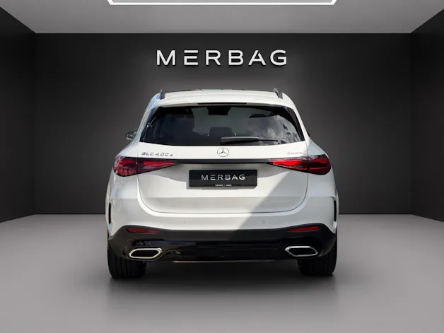 MERCEDES-BENZ GLC 400 e 4MATIC with EQ-Star Hybrid
