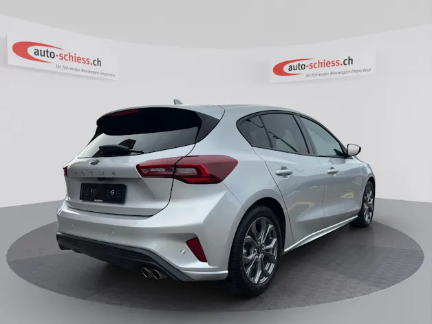 FORD Focus 1.0 MHEV ST-Line Automat