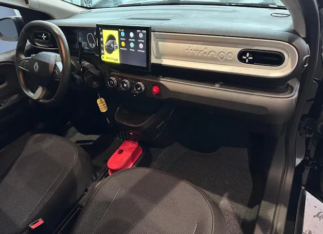 RENAULT Twingo E-Tech 27kWh Evolution