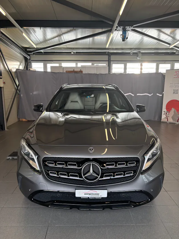 MERCEDES-BENZ GLA 200 Urban 7G-DCT
