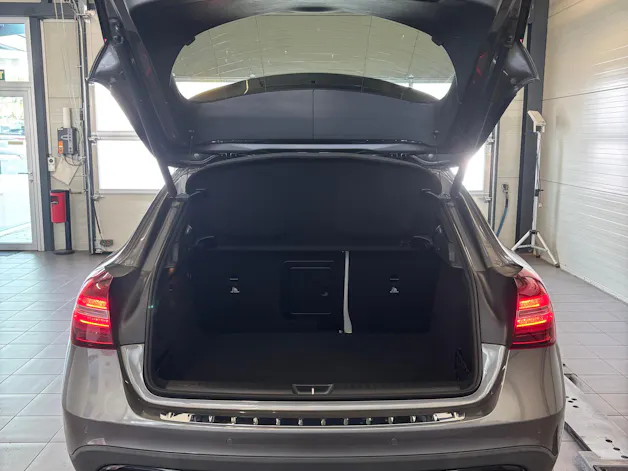 MERCEDES-BENZ GLA 200 Urban 7G-DCT