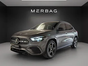 MERCEDES-BENZ GLA 200 Night Star