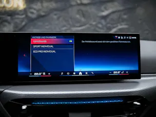 BMW M340i xDrive Steptronic M Sport Pro *Facelift*Werksgarantie*Lenkradheizung*Head Up Display*360° Kamera*