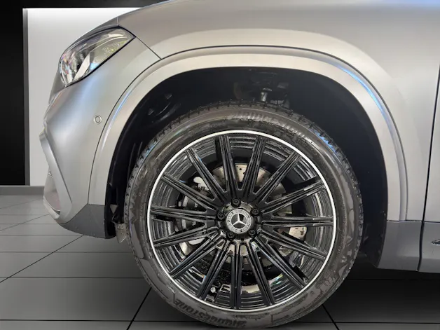 MERCEDES-BENZ GLA 200 Night Star 7G-DCT