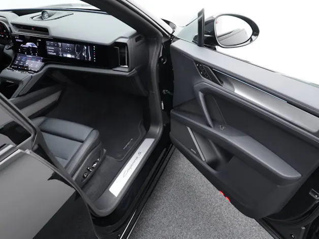 PORSCHE Cayenne S Coupé Electric