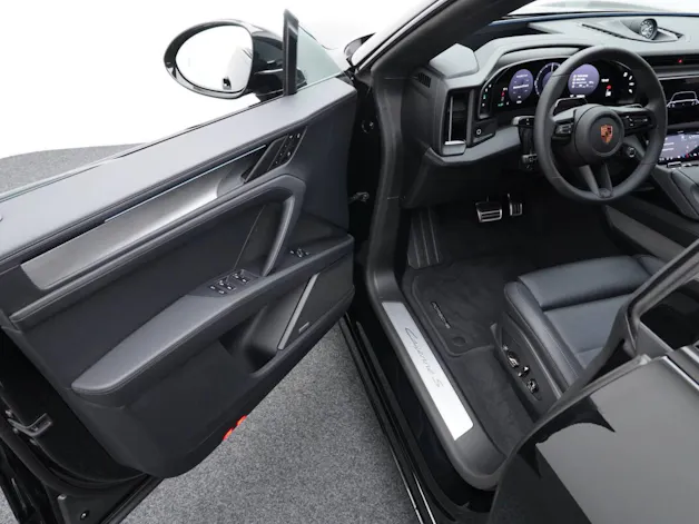 PORSCHE Cayenne S Coupé Electric