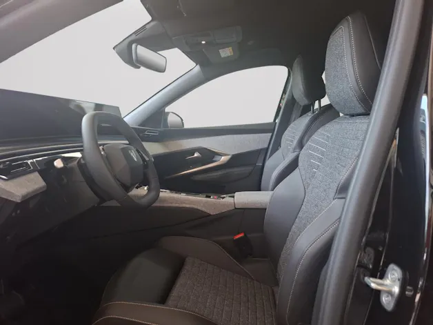 PEUGEOT 3008 NEW 145 e-DCS Allure P