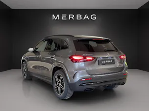 MERCEDES-BENZ GLA 200 Night Star