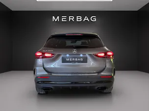 MERCEDES-BENZ GLA 200 Night Star