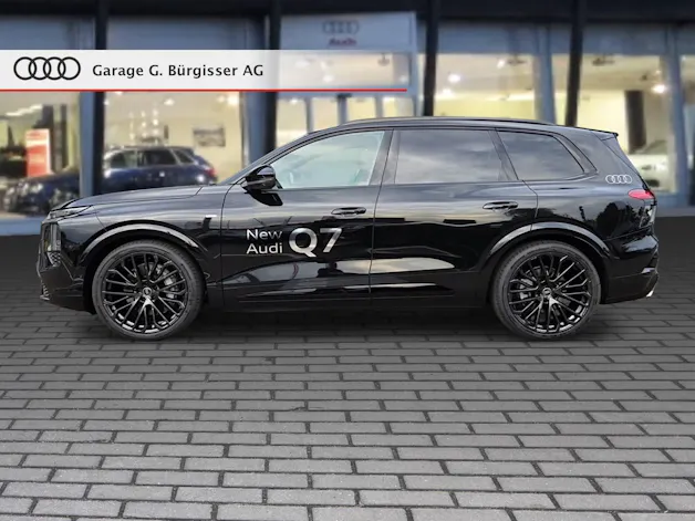 AUDI Q7 SUV TDI quattro 220 kW Mythosschwarz Metallic