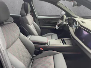 AUDI Q7 SUV TDI quattro 220 kW