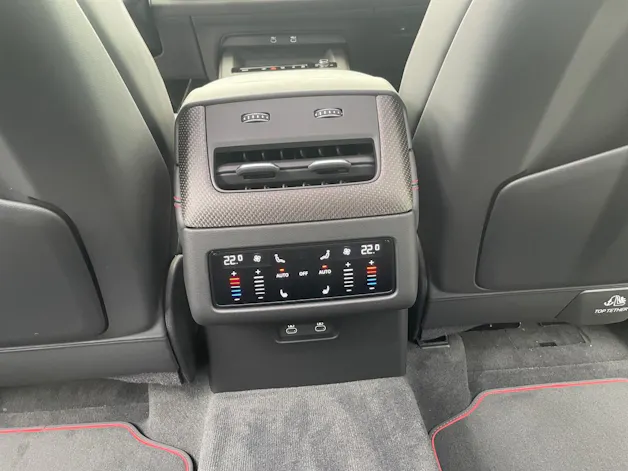 AUDI Q7 SUV TDI quattro 220 kW