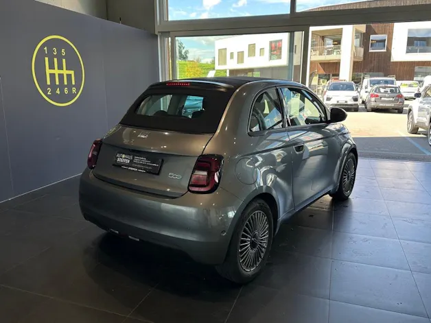 FIAT 500 electric 87 kW Passion
