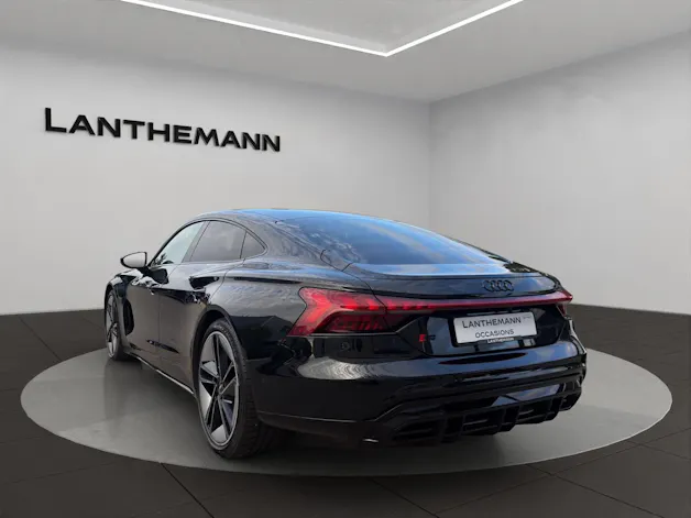 AUDI RS e-tron GT quattro