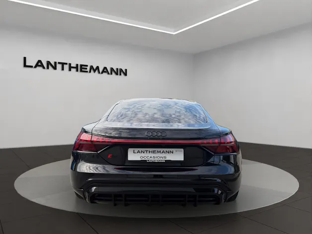 AUDI RS e-tron GT quattro