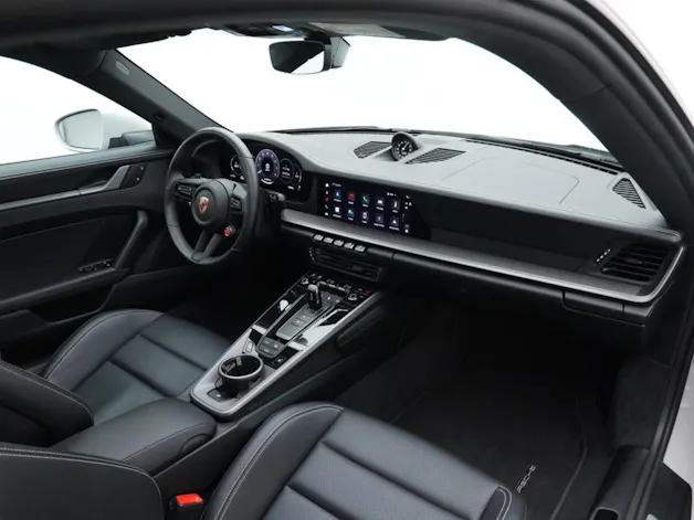 PORSCHE 911 Carrera