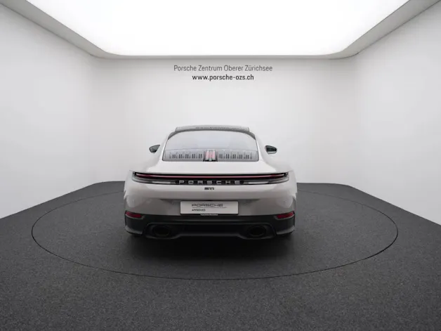 PORSCHE 911 Carrera