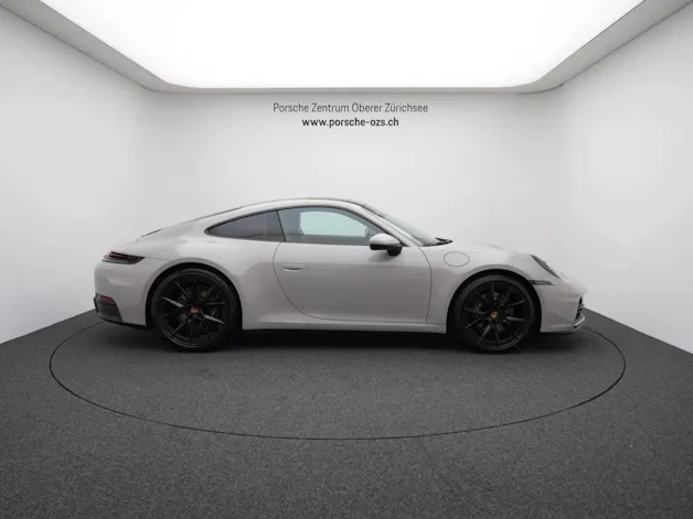 PORSCHE 911 Carrera