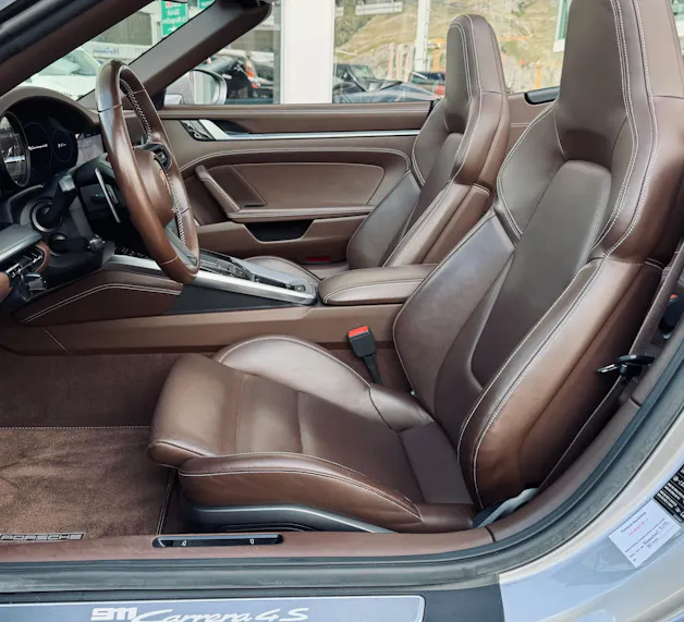 PORSCHE 911 Carrera 4S Cabriolet PDK Sport Design