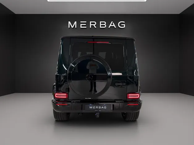 MERCEDES-BENZ G 63 AMG 9G-Tronic