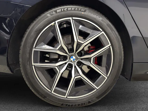 BMW 520d xDrive Touring M Sport PRO