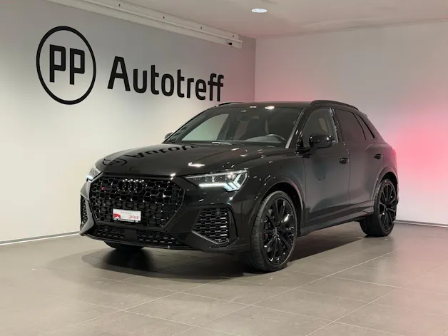 AUDI RS Q3 2.5 TFSI quattro S tronic
