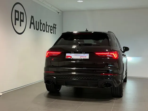 AUDI RS Q3 2.5 TFSI quattro S tronic