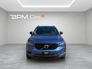 VOLVO XC40 2.0 B5 MH R-Design AWD