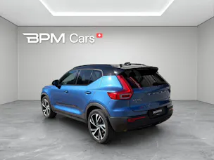 VOLVO XC40 2.0 B5 MH R-Design AWD
