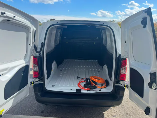 Toyota Proace City Van EV 50 kWh Advanced Medium