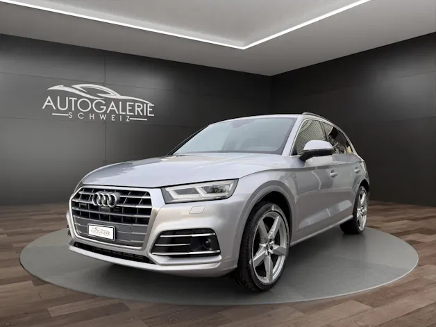 AUDI Q5 45 TFSI sport quattro | S-Line | Pano | Luftfed. | AHK | Memory | HeadUp | 21" | Assistanzsysteme |