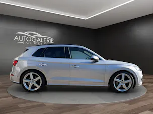 AUDI Q5 45 TFSI sport quattro | S-Line | Pano | Luftfed. | AHK | Memory | HeadUp | 21" | Assistanzsysteme |