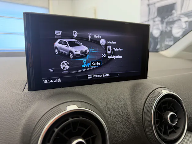 AUDI Q2 35 TFSI advanced S-tronic