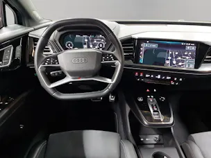 AUDI Q4 e-tron 45 quattro
