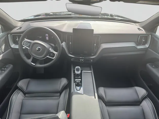 VOLVO XC60 T6 eAWD PluginHybrid Plus Black Edition Geartronic