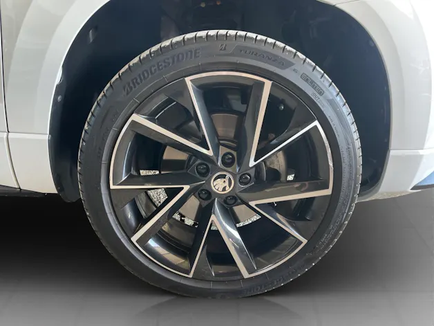 SKODA Karoq 2.0 TSI SportLine 4x4 DSG