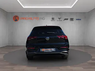 VW Golf 1.5 TSI Basis