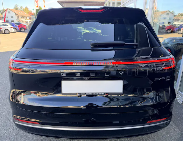 Geely STARRAY EM-i Max+ 29.8 kWh polar black