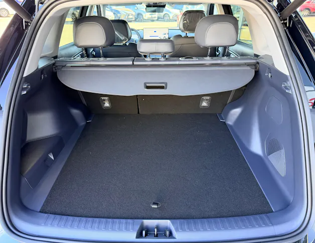 Geely STARRAY EM-i Max+ 29.8 kWh polar black
