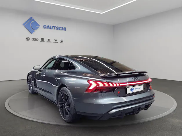 AUDI S e-tron GT quattro