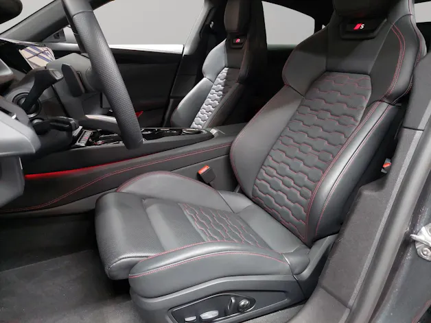AUDI S e-tron GT quattro