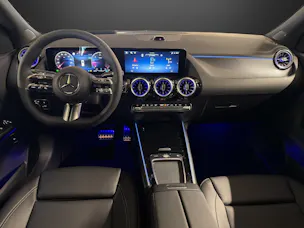 MERCEDES-BENZ GLA 220 d 4MATIC Swiss Star