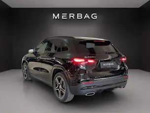 MERCEDES-BENZ GLA 220 d 4MATIC Swiss Star
